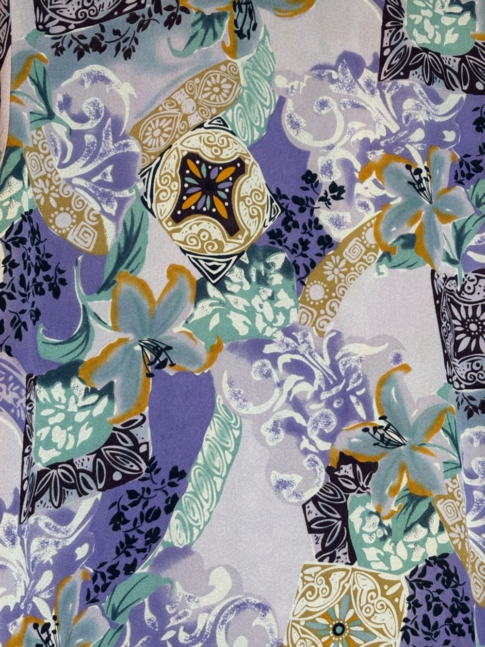 100% Silk Koos Lavender Patterned Button-Up Blouse - Picture 4 of 6